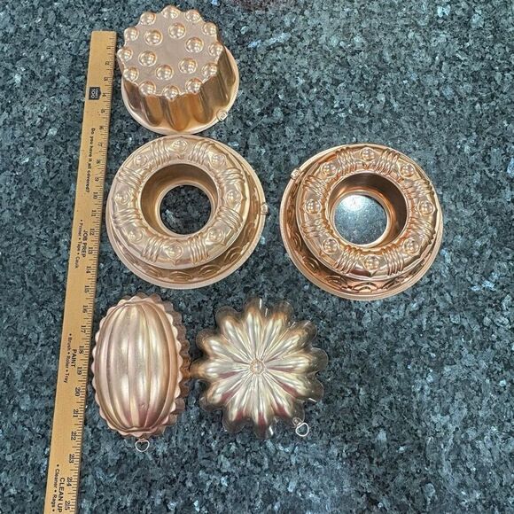 Set of 5 Vintage Copper & Aluminum Wall Molds – Kitchen Decor - Picture 2 of 9